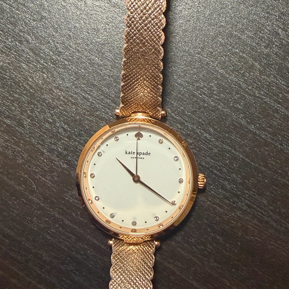 Kate Spade Holland Women's Rose Gold Leather White Dial Watch needs battery